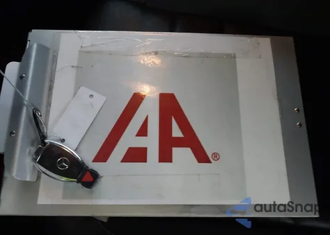 2014 Mercedes-Benz E 350 из США, поврежденный, VIN WDDKJ5KB9EF275958